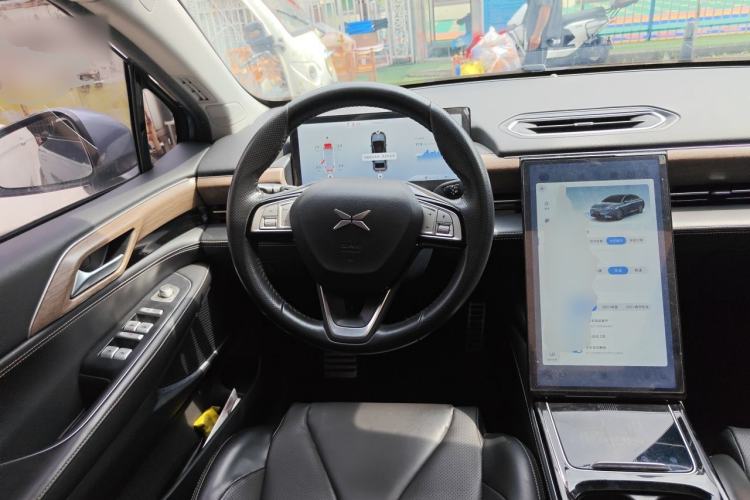 Used XPeng P5 2022 460E+ Steering Wheel