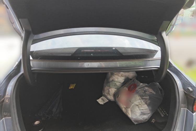 Used XPeng P5 2022 460E+ Trunk