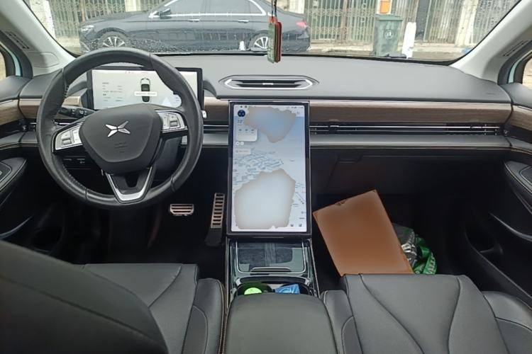 Used XPeng P5 2022 600P Center Console