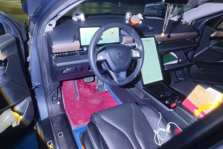 Used XPeng P5 2022 460E+ Center Console