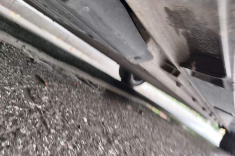 Used XPeng P5 2022 550E Chassis Front Left