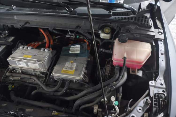 Used XPeng P5 2022 550E Engine Bay Left