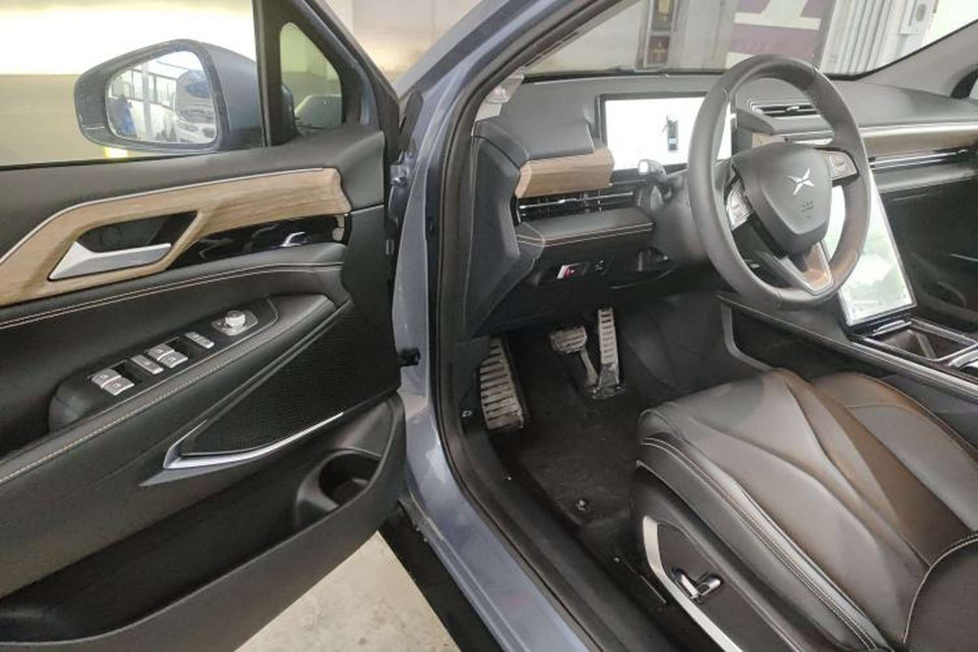 Used XPeng P5 2022 550E Interior 2