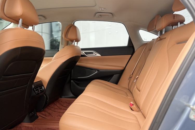 Used XPeng P5 2022 460E+ Interior 4