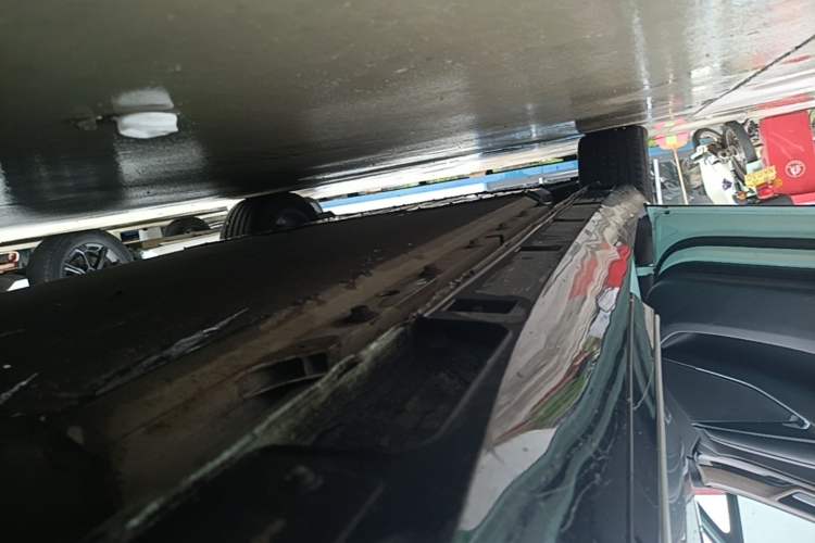 Used XPeng P5 2022 600P Left Side Sill