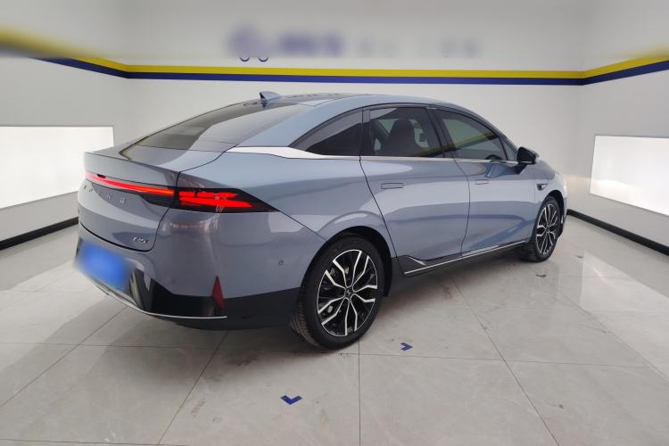 Used XPeng P5 2022 460E+ Rear Right 45 Deg