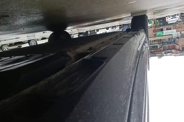 Used XPeng P5 2022 600P Right Side Sill