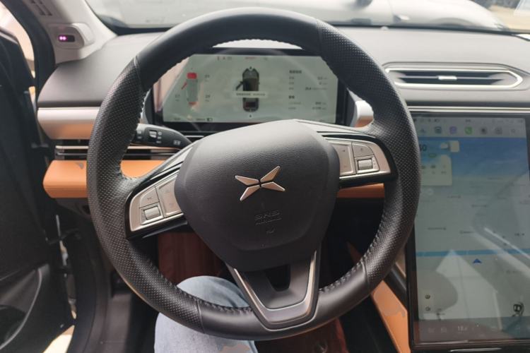 Used XPeng P5 2022 460E+ Steering Wheel