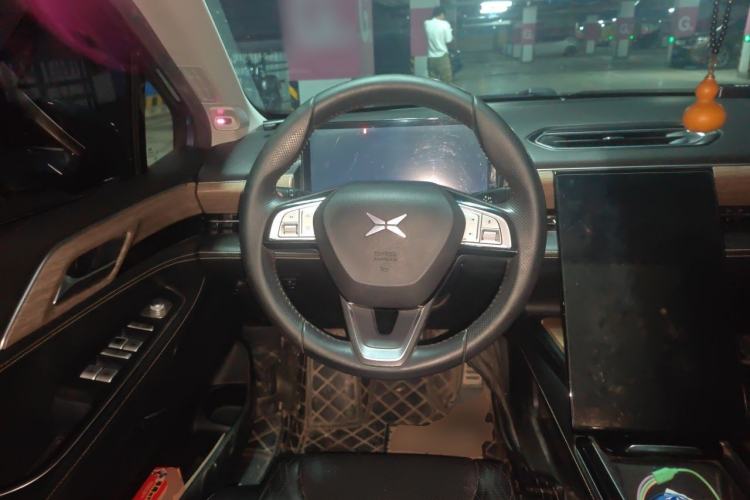 Used XPeng P5 2022 550P Steering Wheel