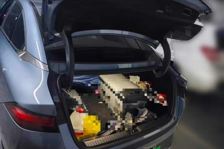 Used XPeng P5 2022 550E Trunk