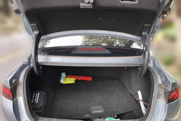 Used XPeng P5 2022 550E Trunk