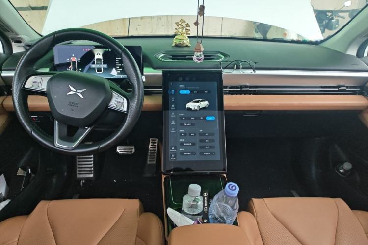 Used XPeng P5 2022 550E Center Console