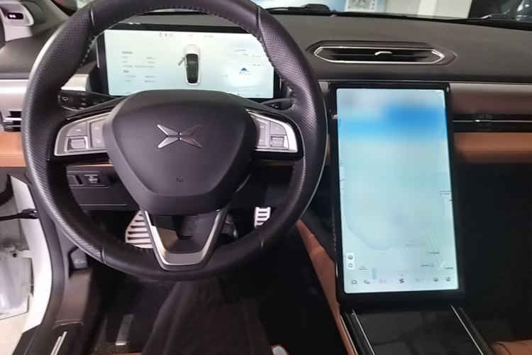 Used XPeng P5 2022 460E+ Center Console