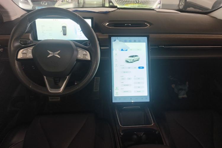 Used XPeng P5 2022 460E+ Center Console
