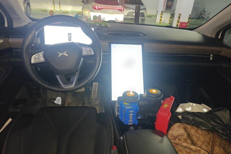 Used XPeng P5 2022 460E+ Center Console