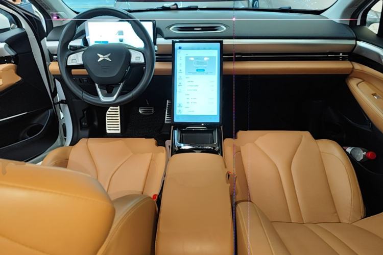 Used XPeng P5 2022 550P Center Console