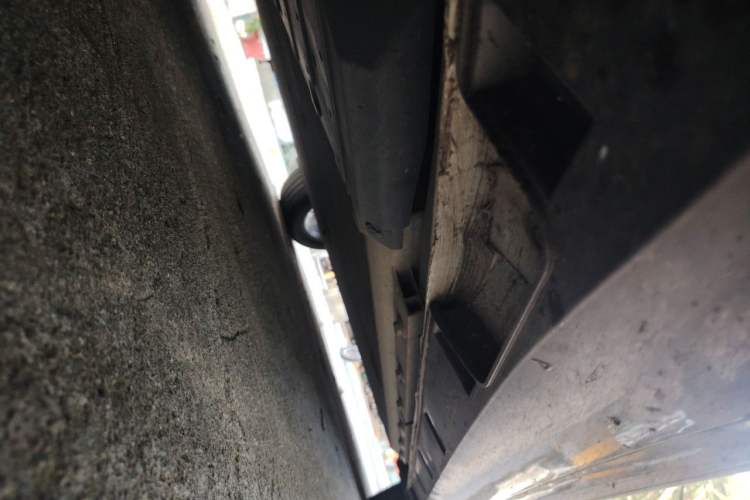 Used XPeng P5 2022 460E+ Chassis Front Left