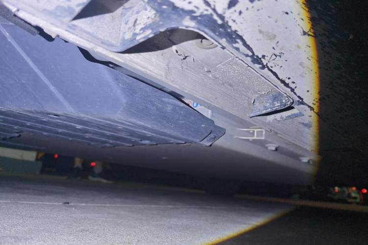 Used XPeng P5 2022 550E Chassis Front Left