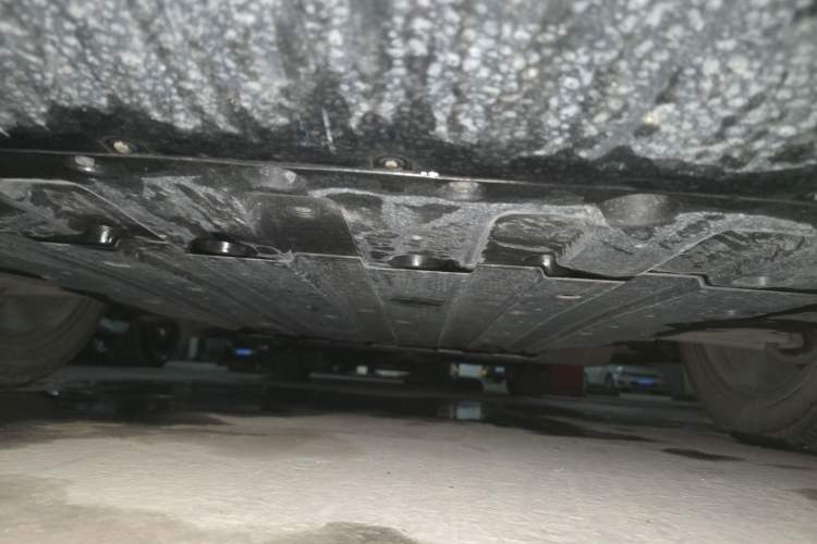 Used XPeng P5 2022 550E Chassis Front