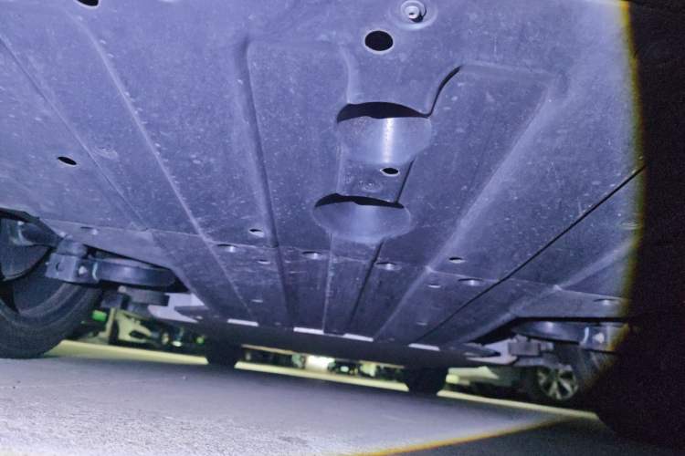 Used XPeng P5 2022 550E Chassis Rear