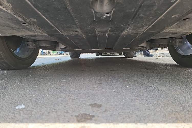 Used XPeng P5 2022 460E+ Chassis Rear