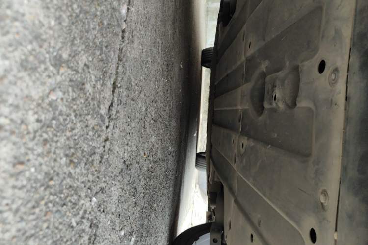 Used XPeng P5 2022 600P Chassis Rear