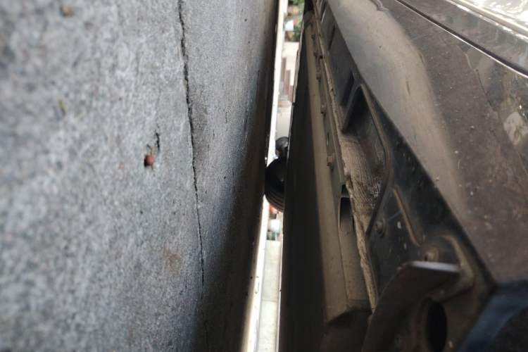 Used XPeng P5 2022 460E+ Chassis Rear Left