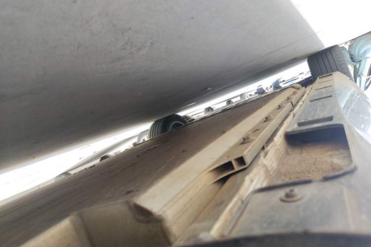 Used XPeng P5 2022 550E Chassis Rear Left