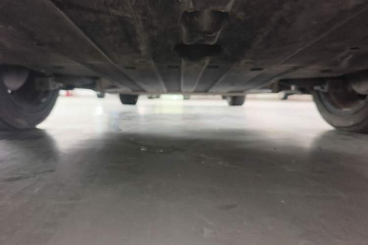 Used XPeng P5 2022 460E+ Chassis Rear