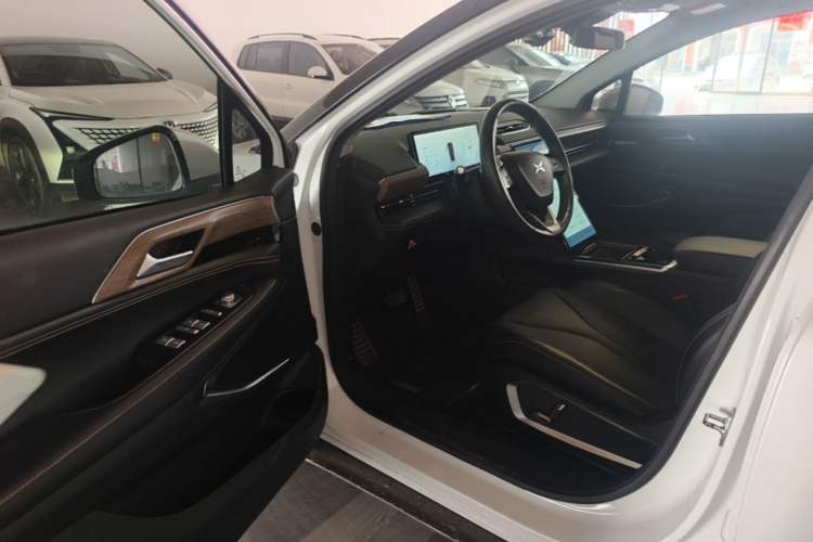 Used XPeng P5 2022 460E+ Driver Seat