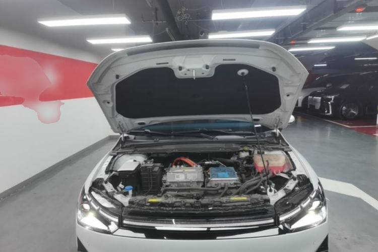 Used XPeng P5 2022 550E Engine Bay