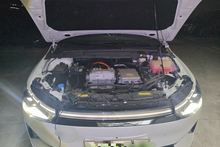Used XPeng P5 2022 550E Engine Bay
