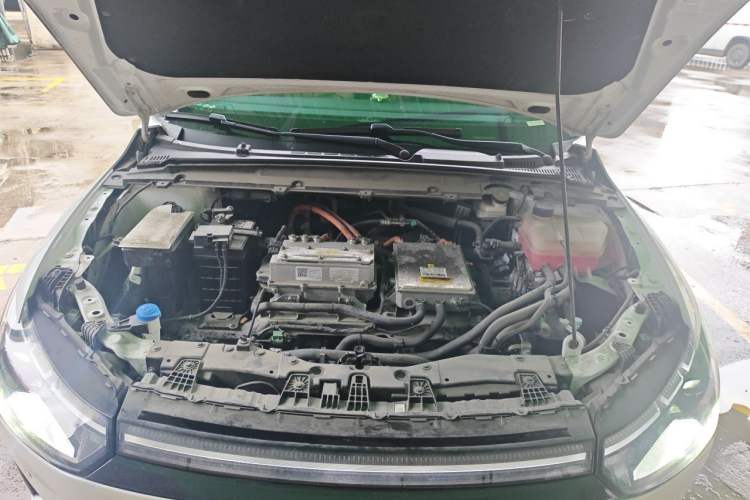 Used XPeng P5 2022 550E Engine Bay