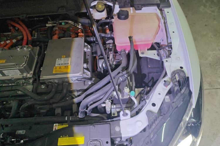 Used XPeng P5 2022 550E Engine Bay Left
