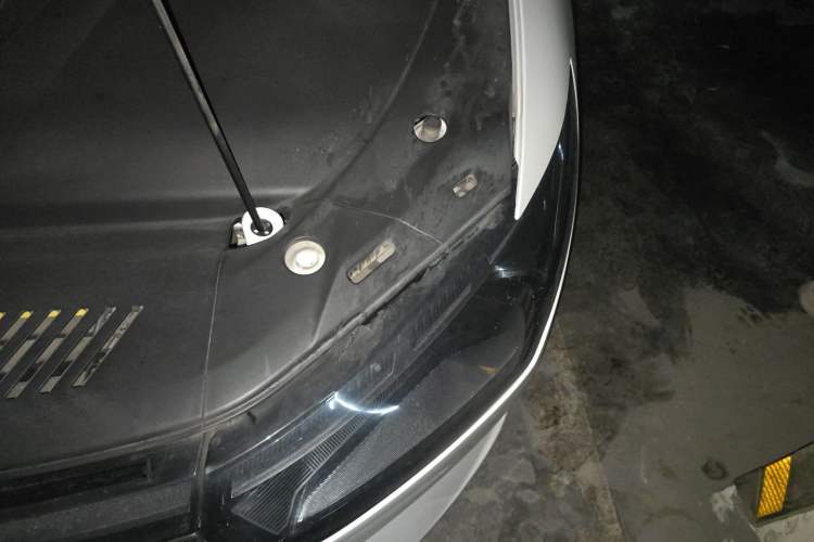 Used XPeng P5 2022 550E Engine Bay Left