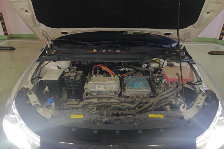 Used XPeng P5 2022 460E+ Engine Bay