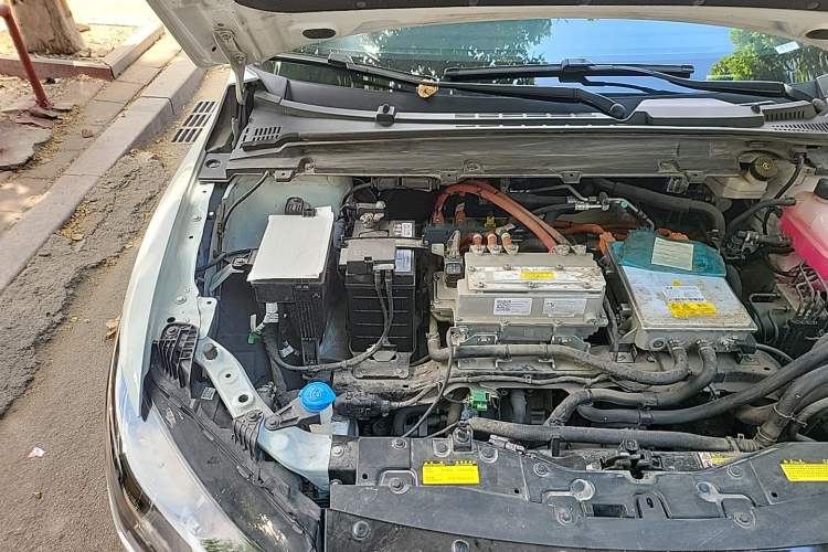 Used XPeng P5 2022 460E+ Engine Bay Right