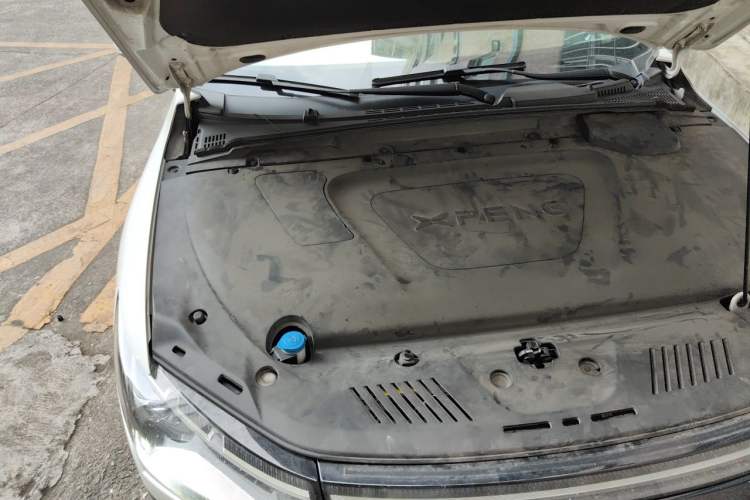 Used XPeng P5 2022 600P Engine Bay Right