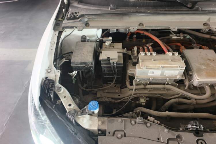 Used XPeng P5 2022 460E+ Engine Bay Right