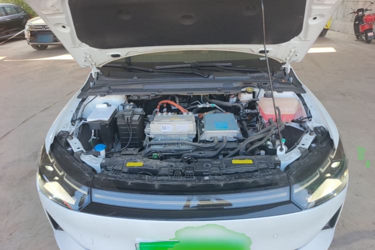 Used XPeng P5 2022 550E Engine Bay