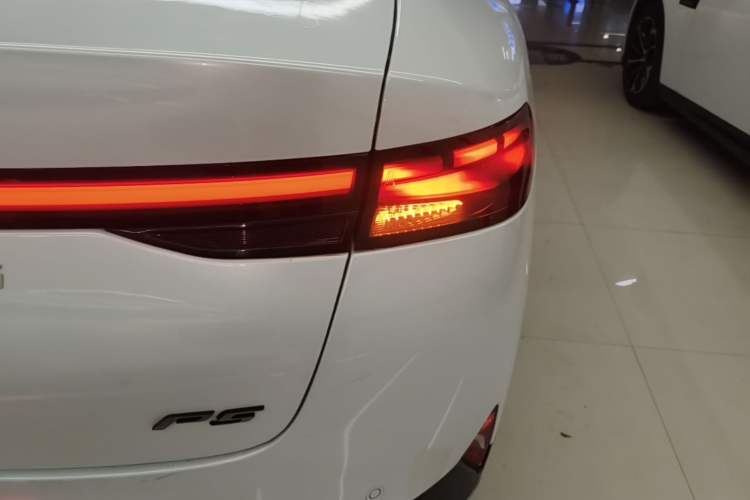 Used XPeng P5 2022 550P Exterior 3