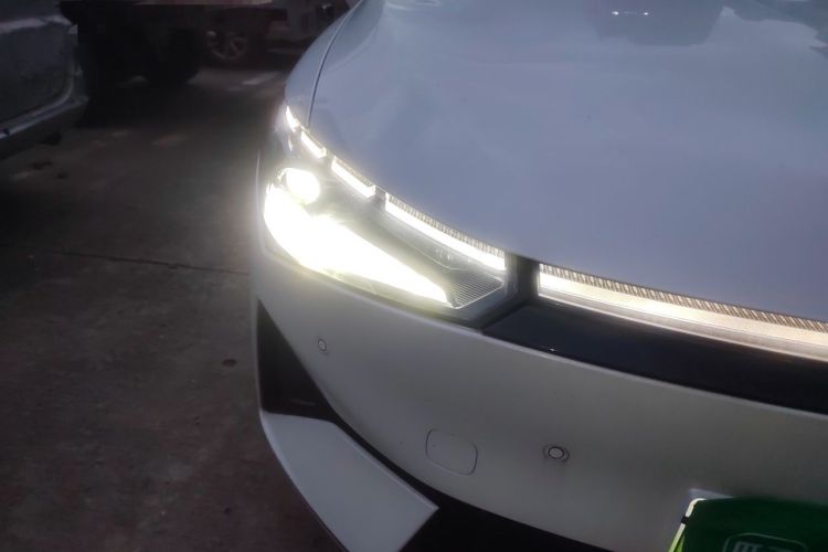 Used XPeng P5 2022 550E Exterior 6