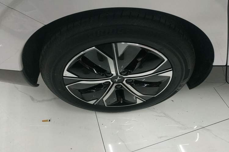 Used XPeng P5 2022 550E Exterior 8