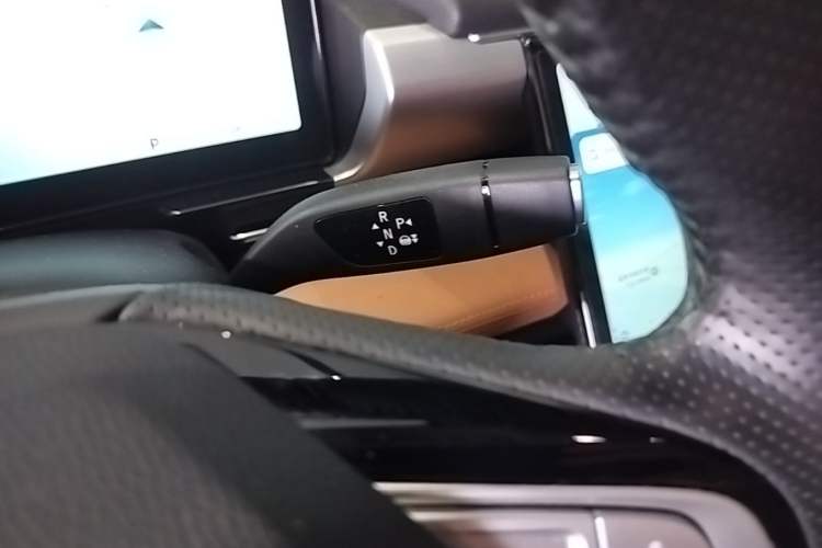 Used XPeng P5 2022 460E+ Gear Lever