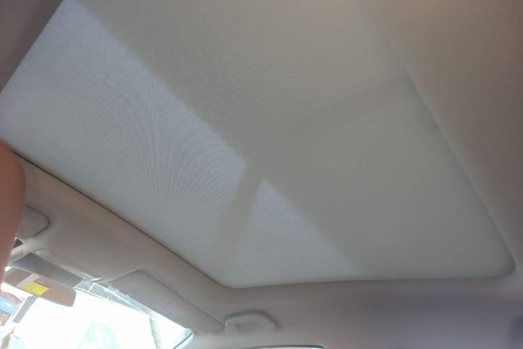 Used XPeng P5 2022 550E Headliner