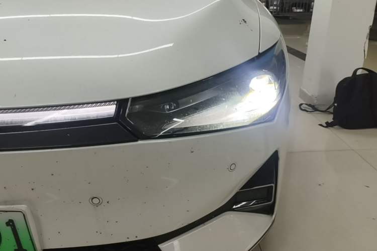 Used XPeng P5 2022 600P Left Front Headlight