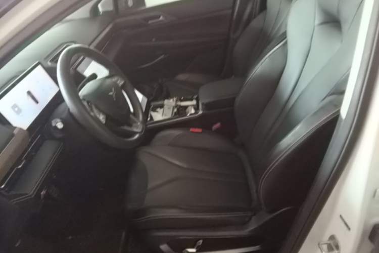 Used XPeng P5 2022 550E Left Front Seat