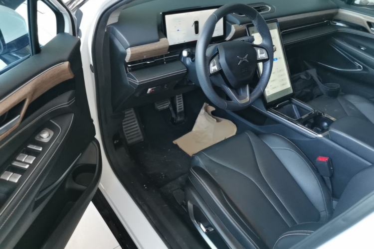 Used XPeng P5 2022 460E+ Left Front Seat