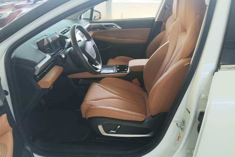 Used XPeng P5 2022 550E Left Front Seat