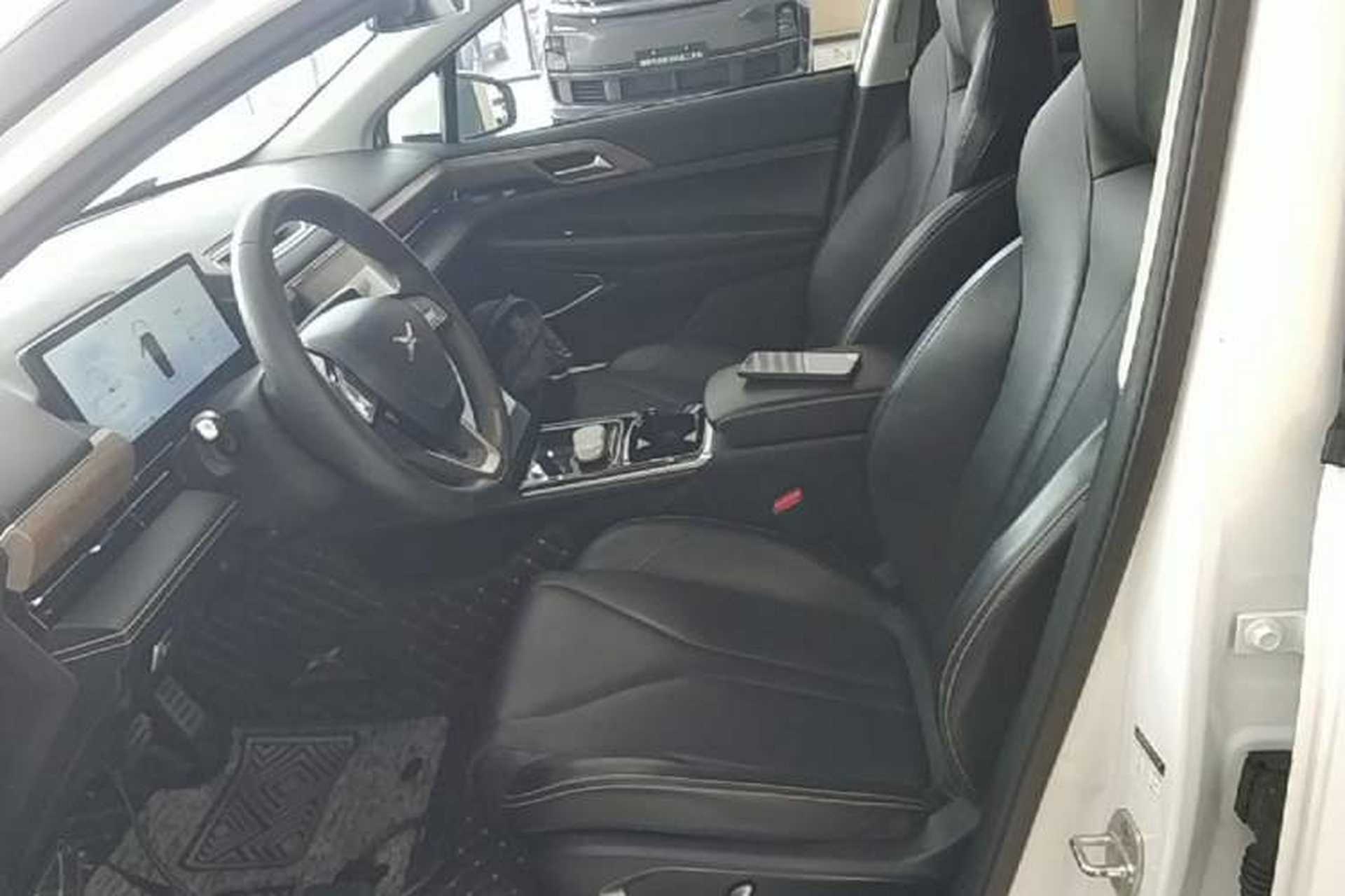Used XPeng P5 2022 550E Left Front Seat